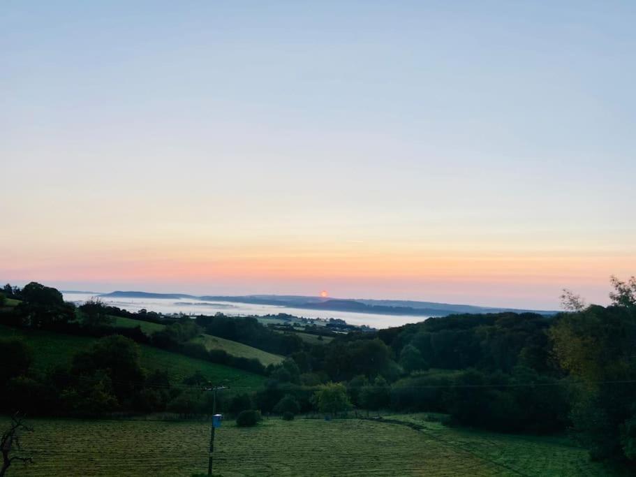 The Cider House Holiday Cottage Welsh Newton Common Екстериор снимка