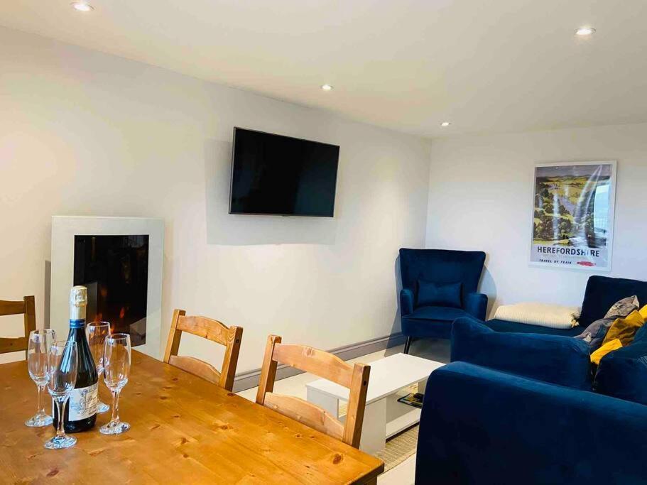 The Cider House Holiday Cottage Welsh Newton Common Екстериор снимка